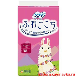 Гигиенические прокладки 38 шт без крылышек 14 см с розовой отдушкой Unicharm Fuwagokochi